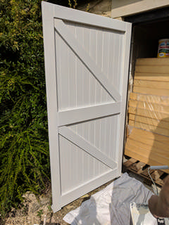 Outbuilding Painting in Clanfield Thumbnail photo for Outbuilding Painting in Clanfield which expands to full size when selected
