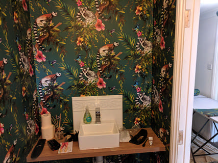 Wallpaper Hanging in Witney Thumbnail photo for Wallpaper Hanging in Witney which expands to full size when selected